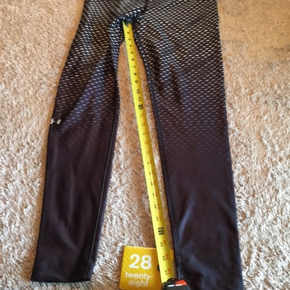 UNDER ARMOUR Compression Leggings - ladies SM - Picture 5 of 7